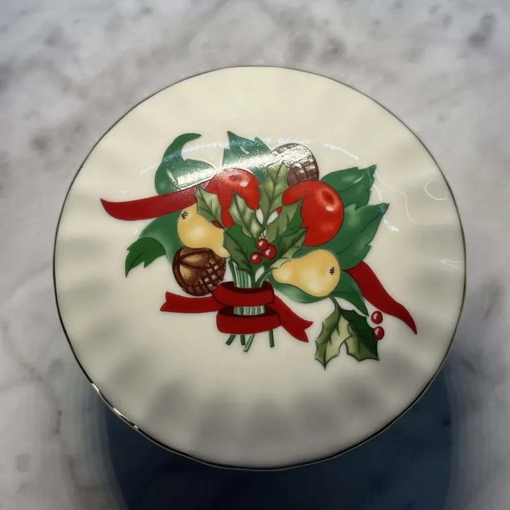 Vintage Heritage House Melodies Christmas Silent Night Music Trinket Box Holiday